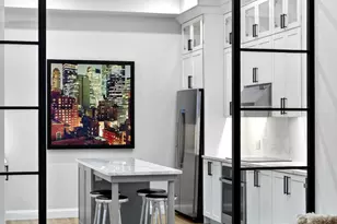 529 W 42nd St, New York City, NY 10036 - Photo 4