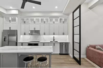 529 W 42nd Street #4F, New York City, NY 10036 - Photo 2