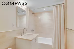 200 E 66th St, New York City, NY 10065 - Photo 10