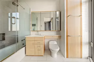 200 E 32nd St, New York City, NY 10016 - Photo 6