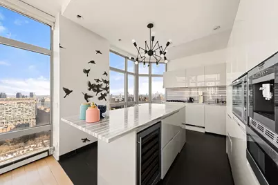 200 E 32nd Street #32E, New York City, NY 10016 - Photo 2