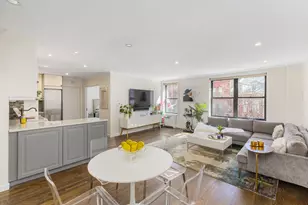 165 Christopher St, New York City, NY 10014 - Photo 2