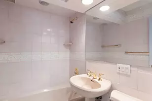 8901 Shore Rd, New York City, NY 11209 - Photo 6