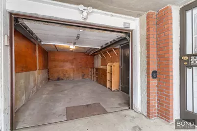 61-25 69th Place, New York City, NY 11379 - Photo 12