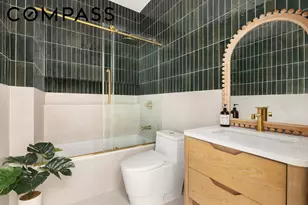 125 Schaefer St, New York City, NY 11207 - Photo 12