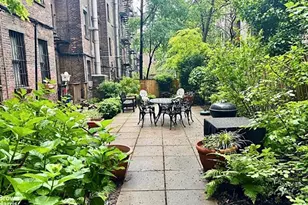 204 E 90th St, New York City, NY 10128 - Photo 8