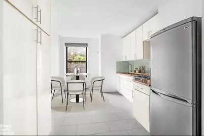 204 E 90th Street #4E, New York City, NY 10128 - Photo 2