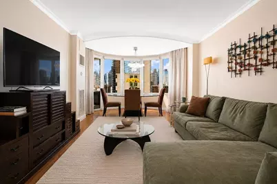 44 W 62nd Street #12F, New York, NY 10023 - Photo 4
