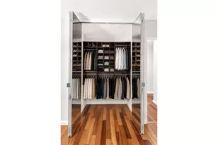 220 E 54th St, New York City, NY 10022 - Photo 6