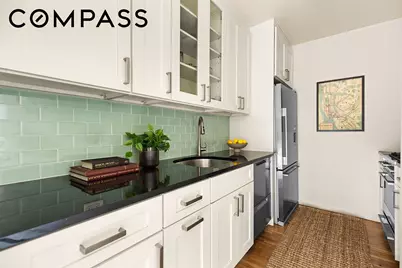418 17th Street #2B, Brooklyn, NY 11215 - Photo 4