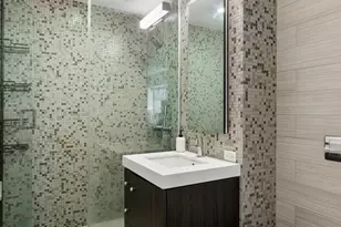432 W 52nd St, New York, NY 10019 - Photo 6