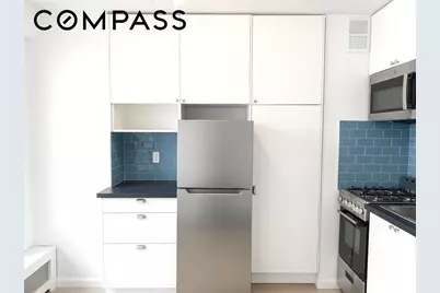 215 Adams Street #2D, New York City, NY 11201 - Photo 2