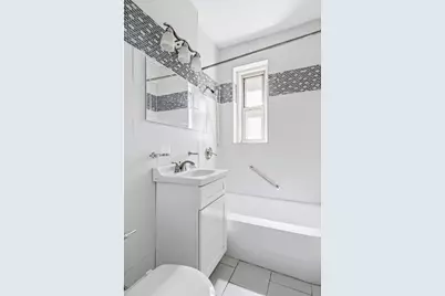 601 E 19th Street #4M, New York City, NY 11226 - Photo 10