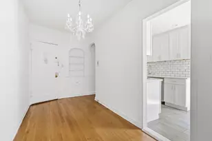 601 E 19th St, New York City, NY 11226 - Photo 6