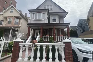 619 E 7th St, New York City, NY 11218 - Photo 20