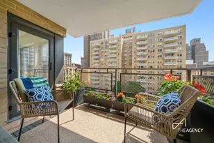 55 E 9th St, New York City, NY 10003 - Photo 1