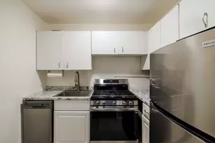 140 7th Ave, New York City, NY 10011 - Photo 4