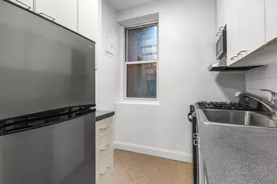 360 W 55th Street #4C, New York, NY 10019 - Photo 6