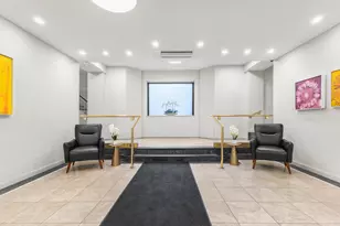 360 W 55th St, New York City, NY 10019 - Photo 8