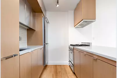 225 Rector Place #19A, New York City, NY 10280 - Photo 4