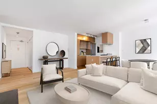 225 Rector Pl, New York City, NY 10280 - Photo 2