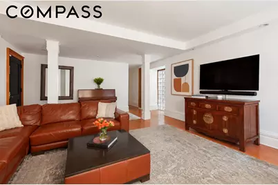 203 W 112th Street #CE, New York, NY 10026 - Photo 4