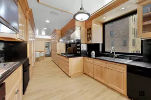 860 Park Ave, New York City, NY 10075 - Photo 8