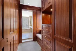 860 Park Ave, New York City, NY 10075 - Photo 10