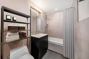 540 W 28th St, New York City, NY 10001 - Photo 2