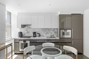 303 Park Ave, New York City, NY 10022 - Photo 2