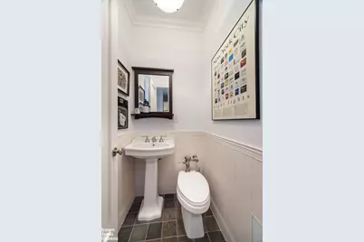 136 E 64th Street #3C/D, New York, NY 10065 - Photo 24