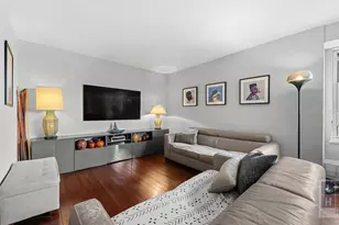 477 FDR Dr, New York City, NY 10002 - Photo 2