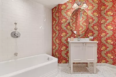 130 E 67th Street #5D, New York City, NY 10065 - Photo 10