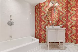130 E 67th St, New York City, NY 10065 - Photo 10