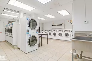 520 E 72nd St, New York City, NY 10021 - Photo 10