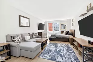 520 E 72nd St, New York City, NY 10021 - Photo 1