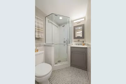 52 E 72nd Street #7, New York City, NY 10021 - Photo 20