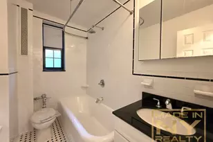 51-01 39th Ave, New York City, NY 11104 - Photo 4