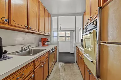 66-36 Yellowstone Boulevard #14-B, New York City, NY 11375 - Photo 8