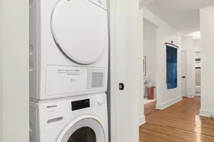 800 E 17th St, New York City, NY 11230 - Photo 8