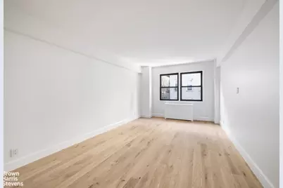 220 E 67th Street #3H, New York City, NY 10021 - Photo 8