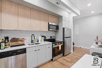 92 Manhattan Avenue #1D, Brooklyn, NY 11206 - Photo 1
