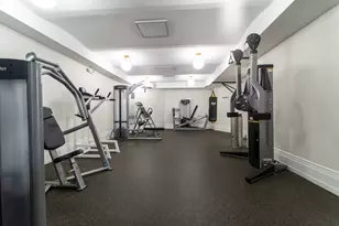 205 W 57th St, New York City, NY 10019 - Photo 20