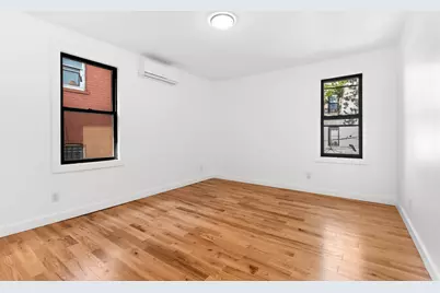 346 E 53rd Street, New York City, NY 11203 - Photo 4
