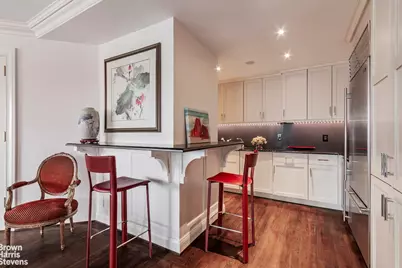 200 E 61st Street #12CD, New York City, NY 10065 - Photo 4