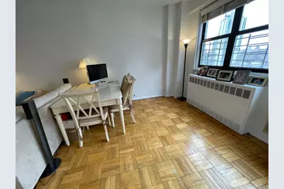 240 E 76th Street #17H, New York City, NY 10021 - Photo 6