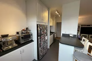 240 E 76th St, New York City, NY 10021 - Photo 10