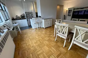 240 E 76th St, New York City, NY 10021 - Photo 4