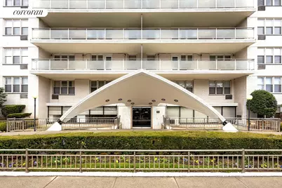 370 Ocean Parkway #11A, New York City, NY 11218 - Photo 18