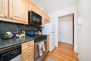 333 E 34th St, New York City, NY 10016 - Photo 2